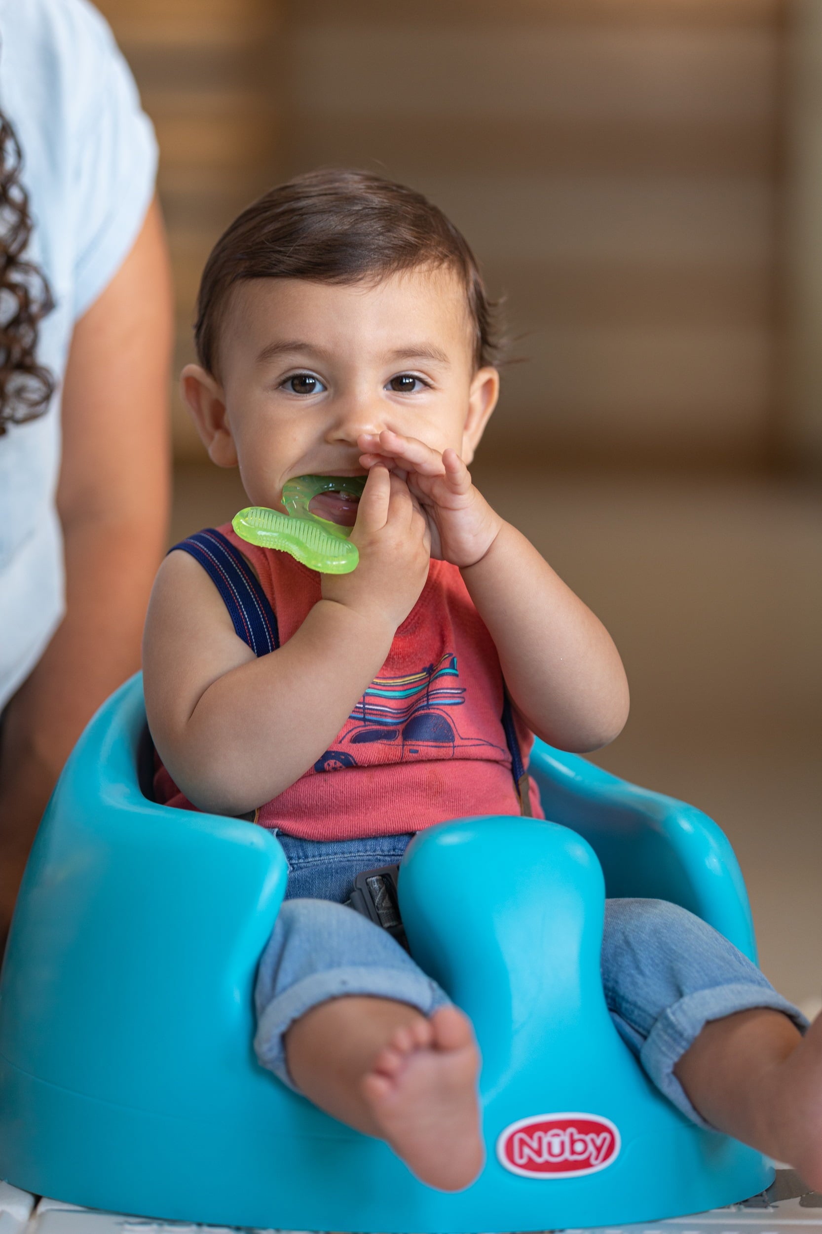 Nuby 3-Step Soothing Teether Set for Infants, Green/Blue/Yellow Unisex Baby Teethers, 3 Count